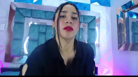 Catalina bustos online show from March 2, 2025, 3:45 am