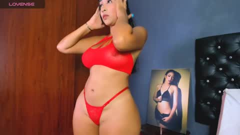 Snapshot of catalinamuss_ chatting on May 1, 2026, 5:17 pm Catalina online show from May 1, 2026, 5:17 pm