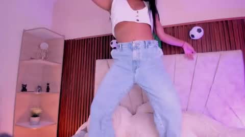 Snapshot of catalleya_f chatting on July 10, 2026, 8:11 pm catalleya_f online show from July 10, 2026, 8:11 pm
