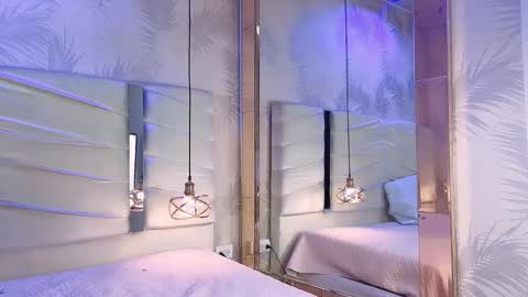 catarinamayer1 online show from November 23, 2025, 9:47 pm