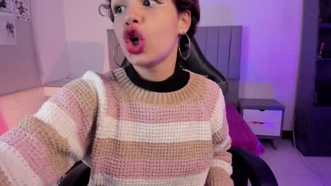 Cat  online show from February 2, 2025, 2:48 am