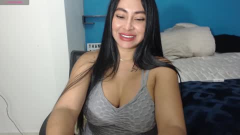 Snapshot of caterineloves chatting on January 7, 2025, 4:08 am katerine online show from January 7, 2025, 4:08 am