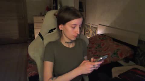 Snapshot of cath_dysphoria_ chatting on April 26, 2026, 7:22 pm CATH online show from April 26, 2026, 7:22 pm