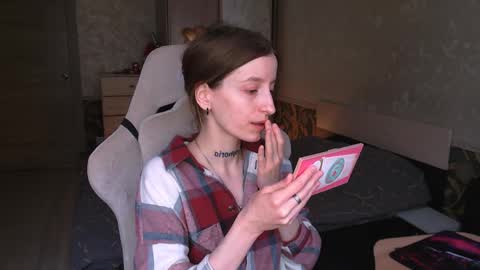 Snapshot of cath_dysphoria_ chatting on May 12, 2026, 8:44 am CATH online show from May 12, 2026, 8:44 am