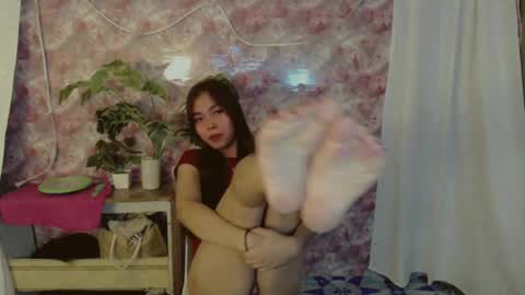Snapshot of catherine_365 chatting on June 20, 2026, 2:47 am catherine_365 online show from June 20, 2026, 2:47 am