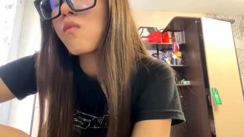 catherinepirs online show from March 14, 2026, 7:47 am