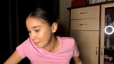 catherinepirs online show from April 8, 2026, 3:34 pm