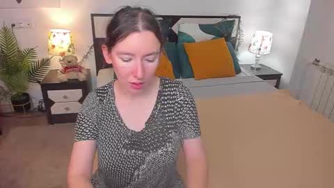 Catrin online show from September 20, 2025, 5:08 am