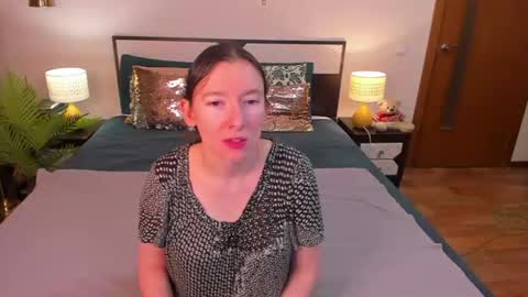 Catrin online show from June 13, 2026, 3:26 am