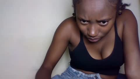 cathia_bella online show from July 6, 2026, 3:03 pm