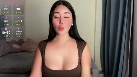 Snapshot of cathleya_ chatting on November 28, 2025, 11:51 pm Cathy online show from November 28, 2025, 11:51 pm