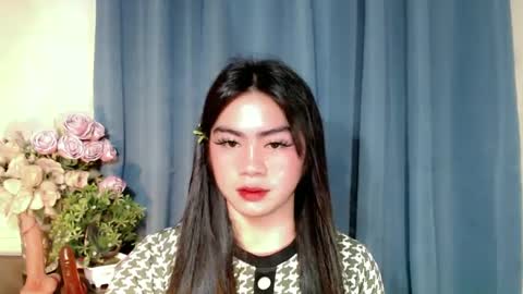 cathy_ho online show from December 8, 2024, 2:30 pm