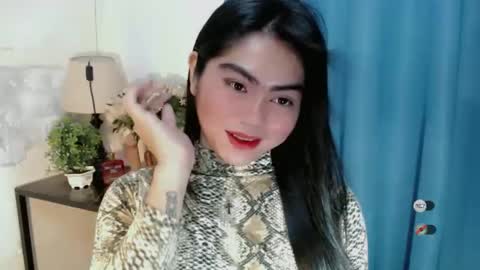 cathy_ho online show from December 14, 2024, 12:44 pm