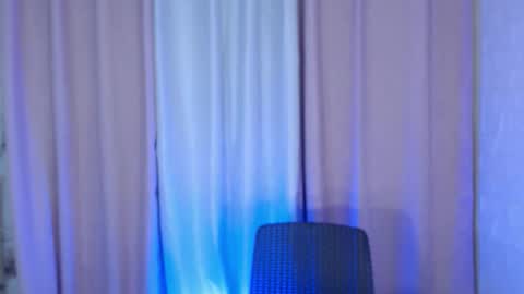 Snapshot of cathy_mendez chatting on September 28, 2025, 12:32 pm Cathy Mae online show from September 28, 2025, 12:32 pm