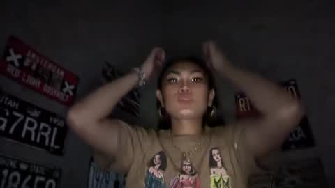 Snapshot of cathy_sanches chatting on January 21, 2025, 1:11 pm cathy online show from January 21, 2025, 1:11 pm