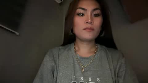 Snapshot of cathy_sanches chatting on October 22, 2025, 2:12 am cathy online show from October 22, 2025, 2:12 am