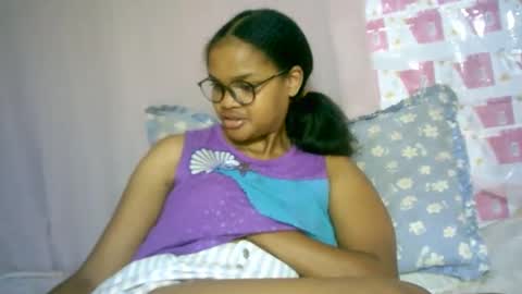 Snapshot of cathyxlisa chatting on December 28, 2024, 12:45 pm CathyXLisa online show from December 28, 2024, 12:45 pm