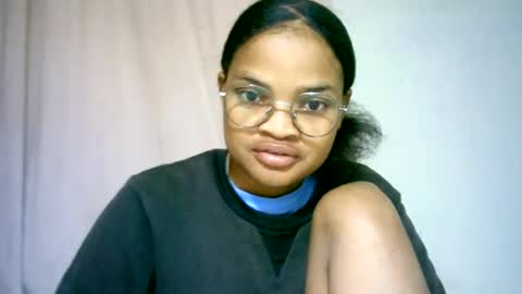 CathyXLisa online show from June 19, 2026, 7:23 am