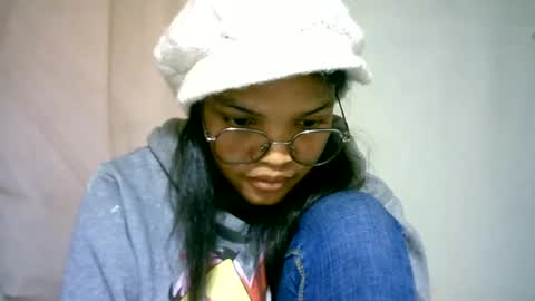 CathyXLisa online show from June 25, 2026, 10:53 am