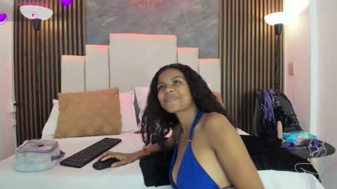 catiusca_reyes_03 online show from February 24, 2026, 11:52 am