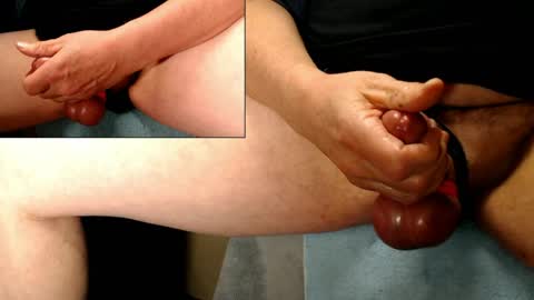 Snapshot of catlover03 chatting on April 7, 2026, 4:29 pm Mike online show from April 7, 2026, 4:29 pm