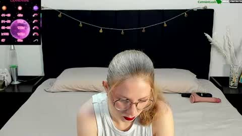 CatmintLush online show from July 14, 2026, 11:43 pm