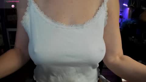 some call me djcatnips some call me CC but i love it when you call me miss catnips  online show from December 8, 2024, 3:13 pm