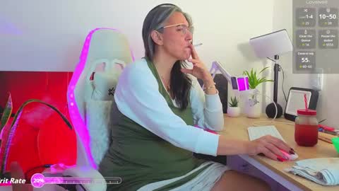 Snapshot of catrina_rich chatting on October 12, 2025, 11:15 pm catrina online show from October 12, 2025, 11:15 pm