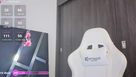 Snapshot of catrina_rich chatting on November 3, 2025, 9:59 pm catrina online show from November 3, 2025, 9:59 pm