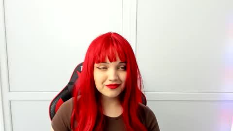 Snapshot of catrine_cute chatting on April 2, 2026, 6:44 am Catrine online show from April 2, 2026, 6:44 am