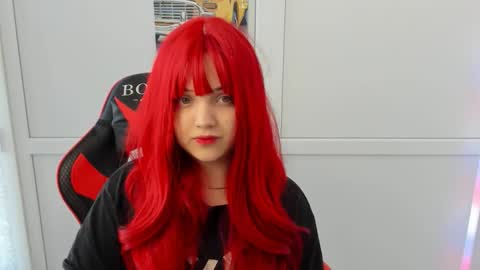 Snapshot of catrine_cute chatting on April 14, 2026, 7:03 am Catrine online show from April 14, 2026, 7:03 am
