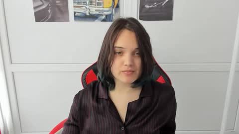Snapshot of catrine_cute chatting on April 30, 2026, 6:53 am Catrine online show from April 30, 2026, 6:53 am