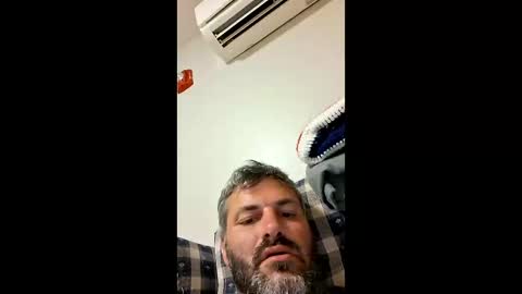 Snapshot of catruchbrett chatting on May 21, 2026, 3:02 am catruchbrett online show from May 21, 2026, 3:02 am