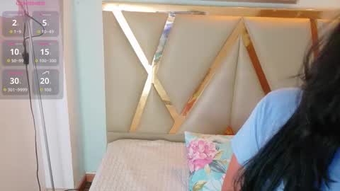 CATALEYA  online show from October 12, 2025, 12:15 pm