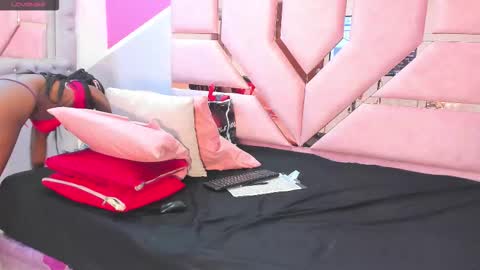 Snapshot of cattaleyyaxxx chatting on October 2, 2025, 11:17 am cattaleyyaxxx online show from October 2, 2025, 11:17 am