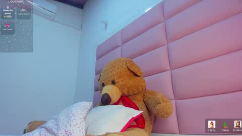 cattalina_25 online show from January 12, 2026, 12:43 pm