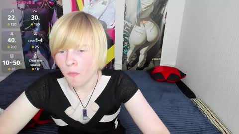 Snapshot of cattie_w_ chatting on October 17, 2025, 2:04 am cattie_w_ online show from October 17, 2025, 2:04 am