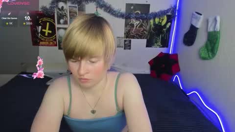 cattie_w_ online show from January 7, 2026, 1:08 am