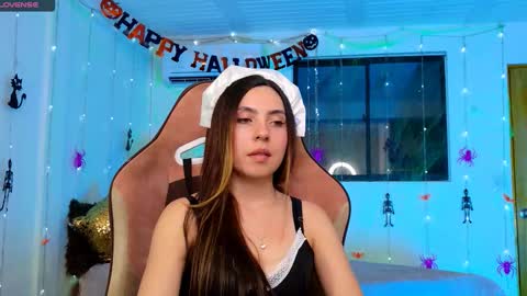 Snapshot of cattleya069 chatting on November 3, 2025, 4:36 am  Cattleya you can tell me Leya too.     online show from November 3, 2025, 4:36 am