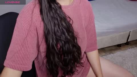 Cattleya online show from March 10, 2026, 8:14 pm