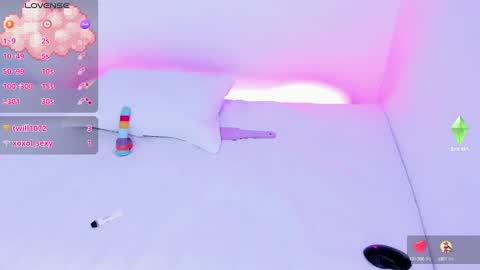 Snapshot of cattnamy chatting on December 18, 2024, 1:59 am CattNamy online show from December 18, 2024, 1:59 am