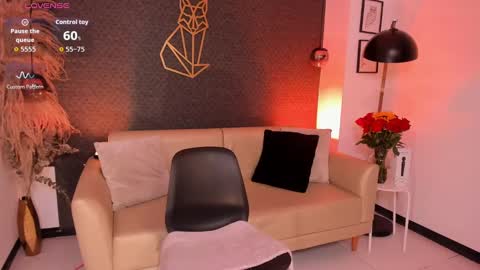 catvalentinee_ online show from October 15, 2025, 6:46 am