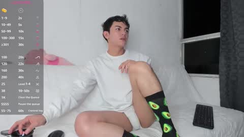 Snapshot of caydensmit chatting on February 3, 2026, 6:22 am Cayden online show from February 3, 2026, 6:22 am