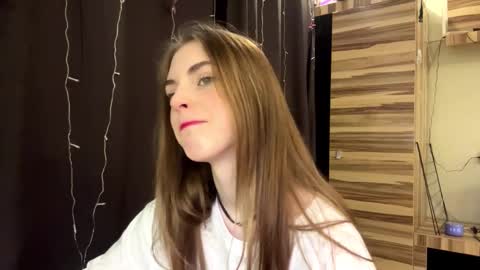 Polly online show from February 28, 2026, 8:15 am