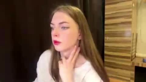 Polly online show from March 28, 2026, 9:09 am