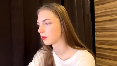 Polly online show from April 2, 2026, 6:00 am