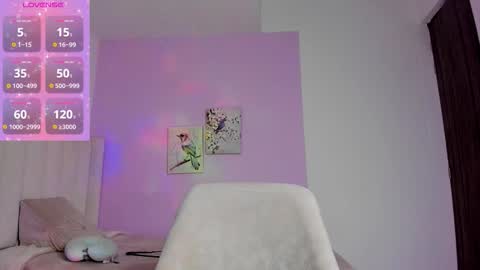 Snapshot of caylin_jordan chatting on October 9, 2025, 12:52 am Cay online show from October 9, 2025, 12:52 am