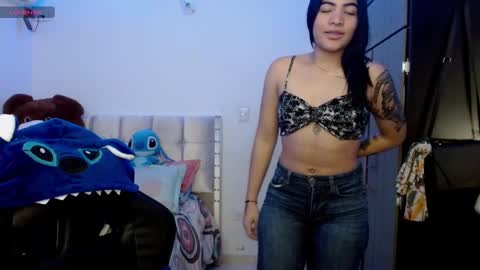 Caylinn online show from September 13, 2025, 3:50 am