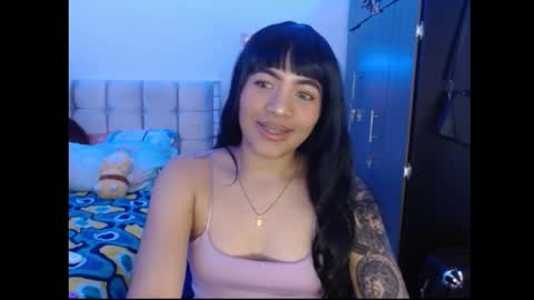 Caylinn online show from October 27, 2025, 5:55 am