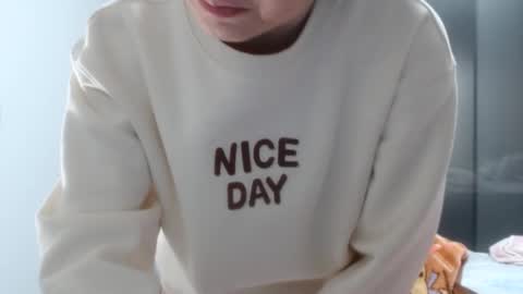 ANNYANNY online show from December 11, 2024, 4:53 pm
